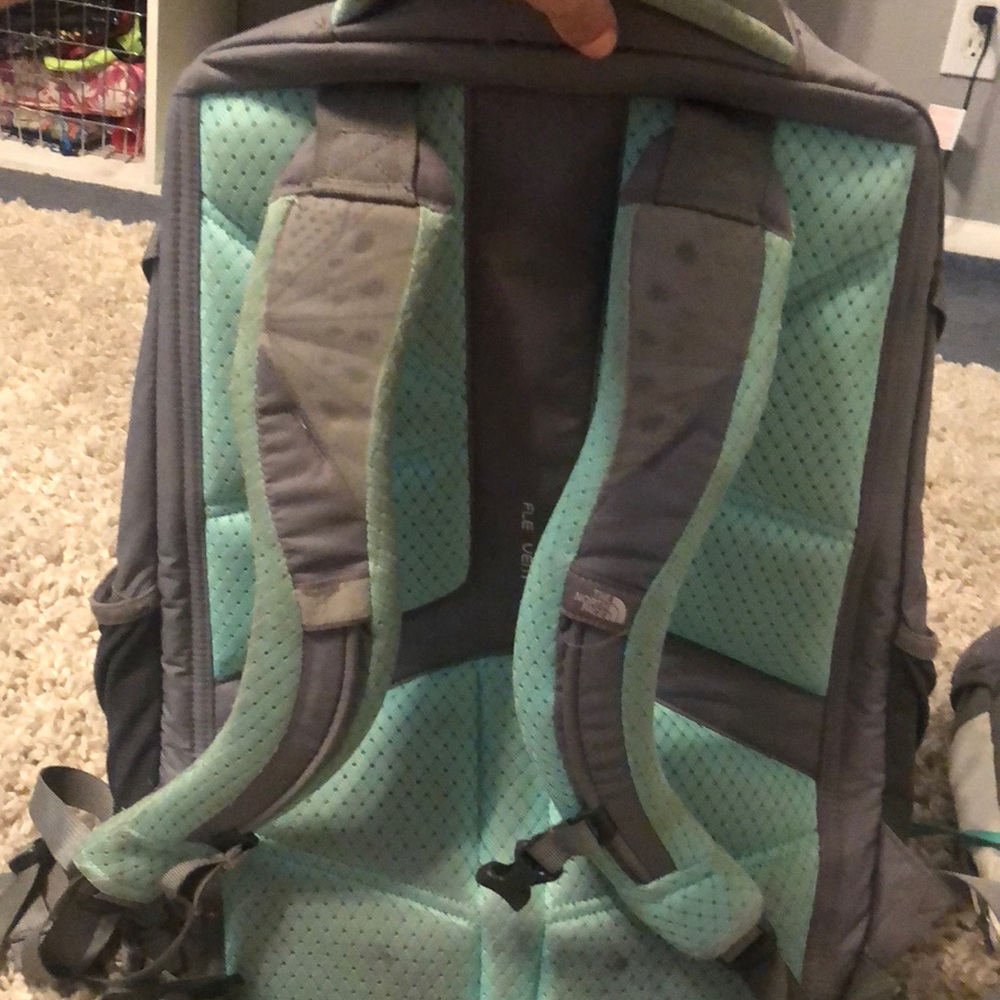 north face backpack - Picture 4 of 4